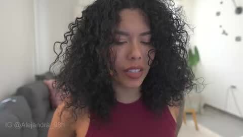 schedule 300 pm - 1100pm colombia time online show from January 2026 08:43:02 PM