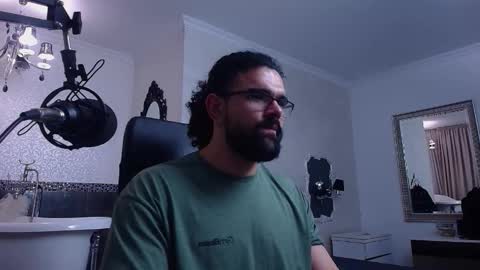 Snapshot of kysonrhodes chatting on December 2025 05:23:01 AM KysonRhodes online show from December 2025 05:23:01 AM