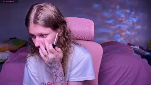 Snapshot of l1ttlekiki chatting on July 2026 05:34:01 PM Sara online show from July 2026 05:34:01 PM