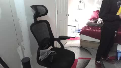 Snapshot of l1v1nth3dr3am chatting on October 2025 05:51:02 PM l1v1nth3dr3am online show from October 2025 05:51:02 PM