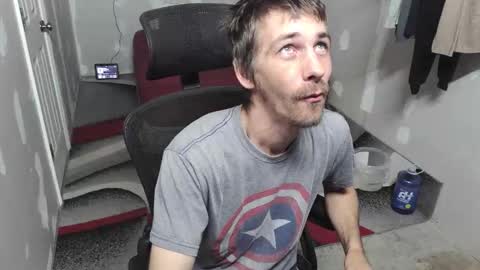 Snapshot of l1v1nth3dr3am chatting on October 2025 10:36:01 PM l1v1nth3dr3am online show from October 2025 10:36:01 PM