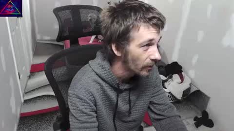 Snapshot of l1v1nth3dr3am chatting on November 2025 05:07:01 AM l1v1nth3dr3am online show from November 2025 05:07:01 AM