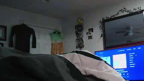 Snapshot of la_n_jay chatting on December 2025 05:45:02 AM LA N JAY online show from December 2025 05:45:02 AM