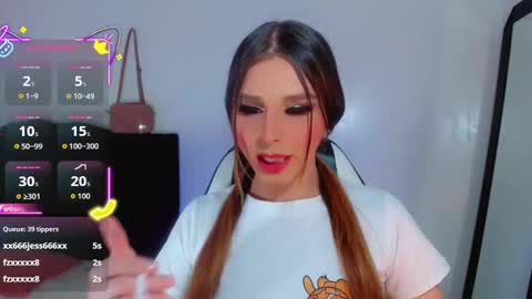 AriSaray online show from October 2025 06:05:02 PM