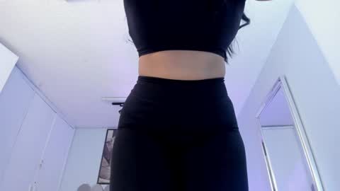 Cris  online show from January 2025 11:04:02 AM