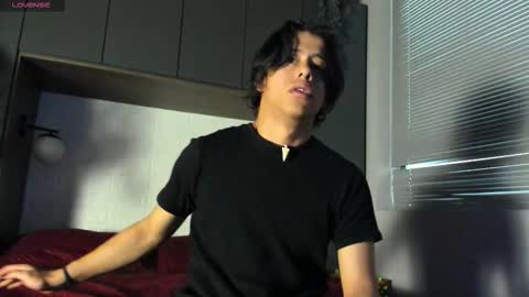 labrinthteasing online show from October 2025 03:27:01 PM