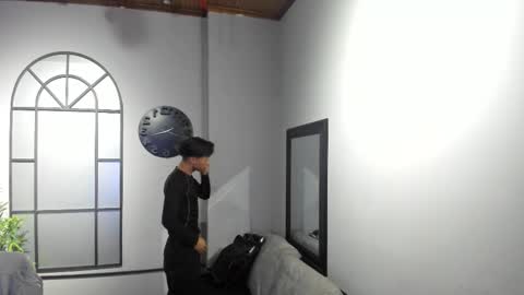 labrinthteasing online show from February 2026 12:21:01 PM