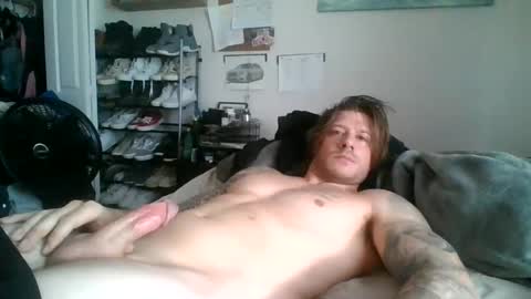 Snapshot of lacrioxcum18 chatting on December 2024 08:27:01 PM lacrioxcum18 online show from December 2024 08:27:01 PM