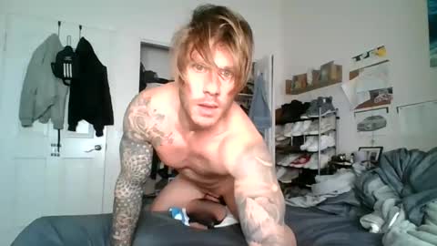 Snapshot of lacrioxcum18 chatting on December 2024 04:26:01 PM lacrioxcum18 online show from December 2024 04:26:01 PM