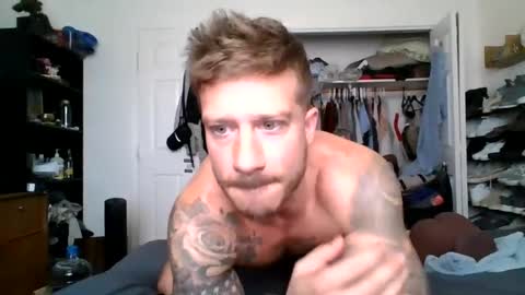 Snapshot of lacrioxcum18 chatting on October 2025 04:24:02 PM lacrioxcum18 online show from October 2025 04:24:02 PM