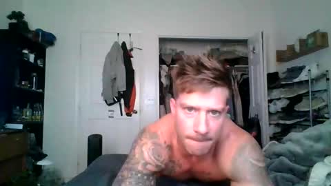 Snapshot of lacrioxcum18 chatting on November 2025 02:17:02 PM lacrioxcum18 online show from November 2025 02:17:02 PM