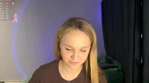 Sofia online show from September 2025 03:22:02 PM