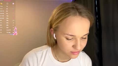 Sofia online show from October 2025 10:37:02 AM