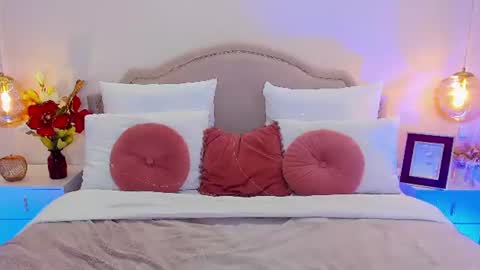 Snapshot of lady_alibi chatting on July 2026 12:19:02 PM AliCooper online show from July 2026 12:19:02 PM