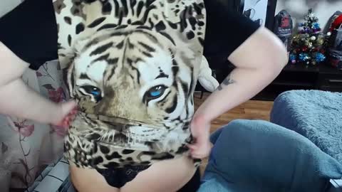 Snapshot of lady_boom_ chatting on December 2024 07:37:02 PM lady_boom_ online show from December 2024 07:37:02 PM