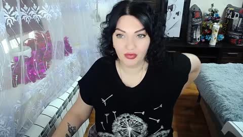 Snapshot of lady_boom_ chatting on January 2025 09:06:02 AM lady_boom_ online show from January 2025 09:06:02 AM