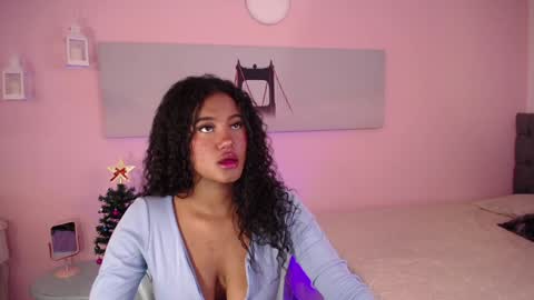 Snapshot of lady_danbury chatting on January 2025 02:35:02 PM Karla - Instagram lady karla1 online show from January 2025 02:35:02 PM