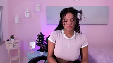 Snapshot of lady_danbury chatting on February 2025 04:45:02 PM Karla - Instagram lady karla1 online show from February 2025 04:45:02 PM