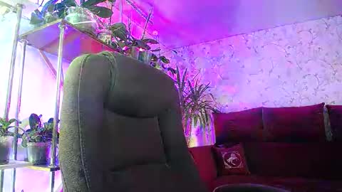 Lady Gloria online show from February 2026 06:40:02 AM