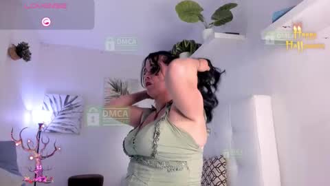 Snapshot of lady_hellen chatting on October 2025 07:04:02 PM online show from October 2025 07:04:02 PM