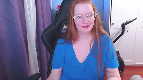 Angelika online show from November 2025 05:24:01 AM