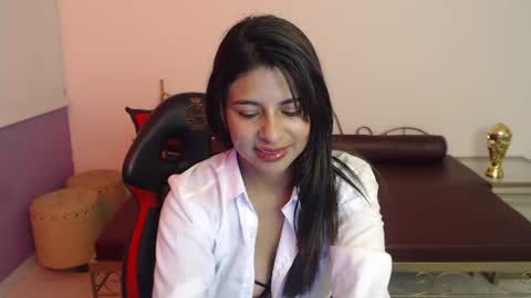 Snapshot of lady_isabella_ chatting on July 2026 01:26:02 PM Lady Isabella online show from July 2026 01:26:02 PM