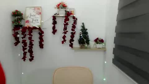 Snapshot of lady_jedyy chatting on February 2025 01:51:02 PM online show from February 2025 01:51:02 PM