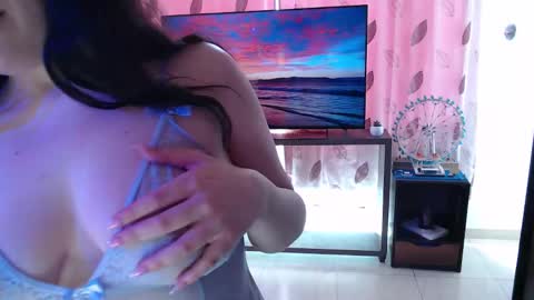 Snapshot of lady_kaisa chatting on September 2025 06:13:02 PM Lady Kaisa online show from September 2025 06:13:02 PM