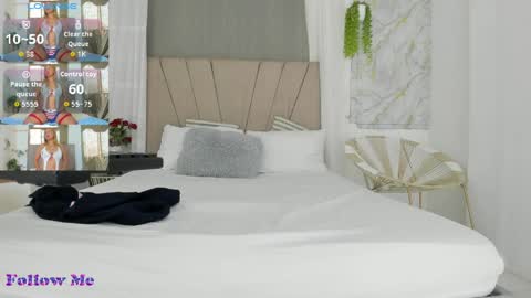 Snapshot of lady_miss___ chatting on May 2026 12:23:01 PM lady_miss___ online show from May 2026 12:23:01 PM