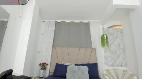 Snapshot of lady_miss___ chatting on May 2026 12:32:01 PM lady_miss___ online show from May 2026 12:32:01 PM