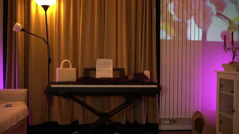 lady_nicolett online show from May 2026 04:07:02 AM
