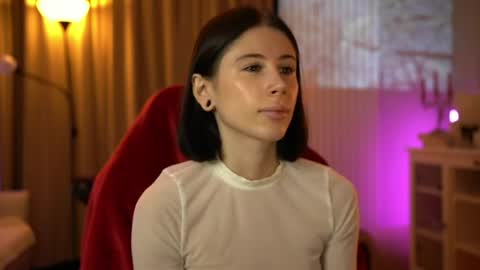 lady_nicolett online show from May 2026 01:11:02 AM