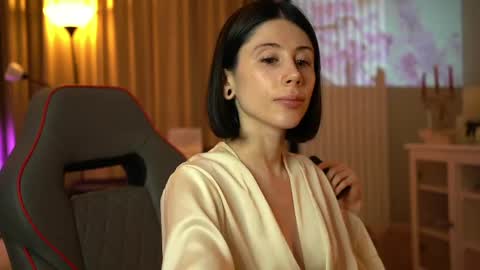 lady_nicolett online show from May 2026 03:34:02 AM