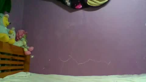 Snapshot of lady_yours69xx chatting on October 2025 08:09:01 PM corz online show from October 2025 08:09:01 PM