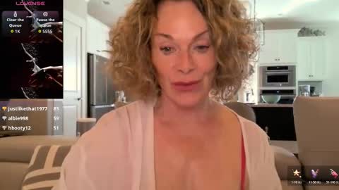 Snapshot of ladybabs chatting on April 2026 07:58:02 PM Ladybabs online show from April 2026 07:58:02 PM