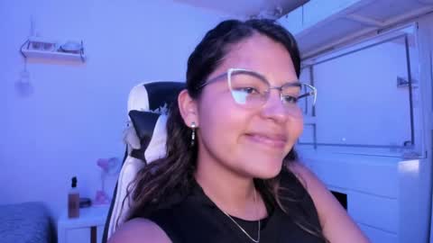  Lady  online show from May 2026 03:04:02 AM