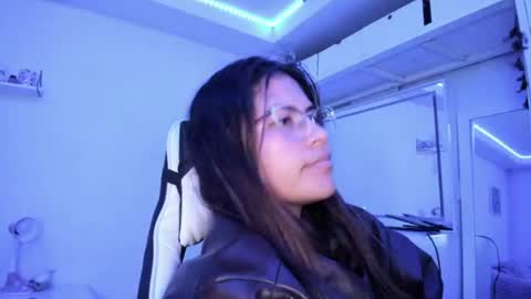  Lady  online show from July 2026 07:23:02 AM