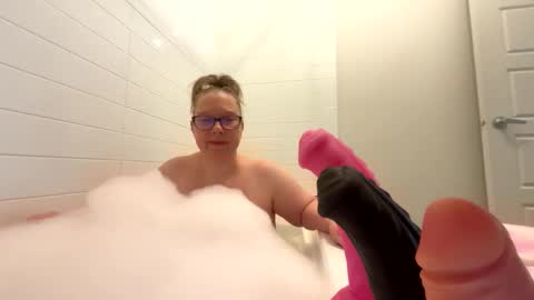 LadyCherieLynn online show from May 2026 02:25:01 PM