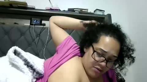 Snapshot of ladycinnabon chatting on November 2025 06:16:02 AM Stephanie online show from November 2025 06:16:02 AM