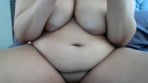 Snapshot of ladycinnabon chatting on February 2026 03:41:02 PM Stephanie online show from February 2026 03:41:02 PM