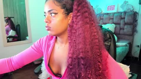 Snapshot of ladydanniela chatting on December 2024 08:01:01 AM leidy daniela online show from December 2024 08:01:01 AM