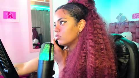 Snapshot of ladydanniela chatting on December 2024 08:21:02 PM leidy daniela online show from December 2024 08:21:02 PM