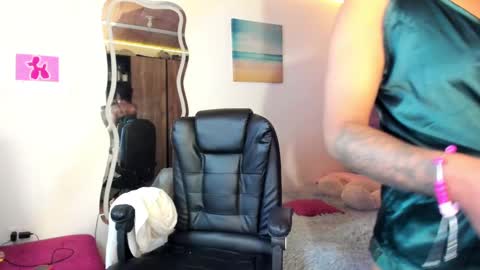 Snapshot of ladydanniela chatting on January 2025 08:13:02 AM leidy daniela online show from January 2025 08:13:02 AM