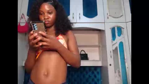 Snapshot of ladydiva69 chatting on April 2026 06:47:01 PM ladydiva69 online show from April 2026 06:47:01 PM