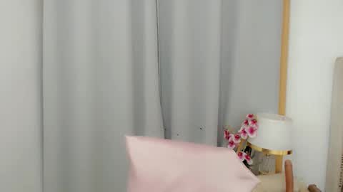 Snapshot of ladyfucker_ chatting on October 2025 12:20:01 AM ladyfucker_ online show from October 2025 12:20:01 AM