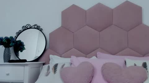 Lia online show from February 2025 06:16:02 AM