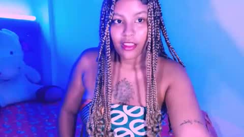 Snapshot of ladypussy69779756 chatting on March 2026 04:40:01 AM laura online show from March 2026 04:40:01 AM