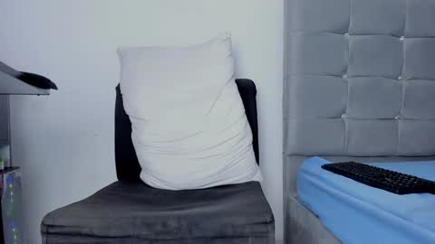 Ladysexy hot19  online show from January 2025 04:55:01 AM