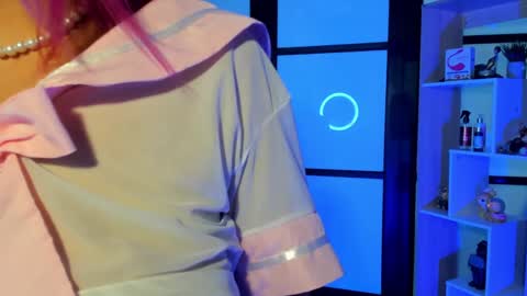 Lady  online show from December 2024 12:19:01 AM