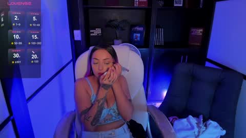 Lady  online show from January 2025 03:06:02 AM